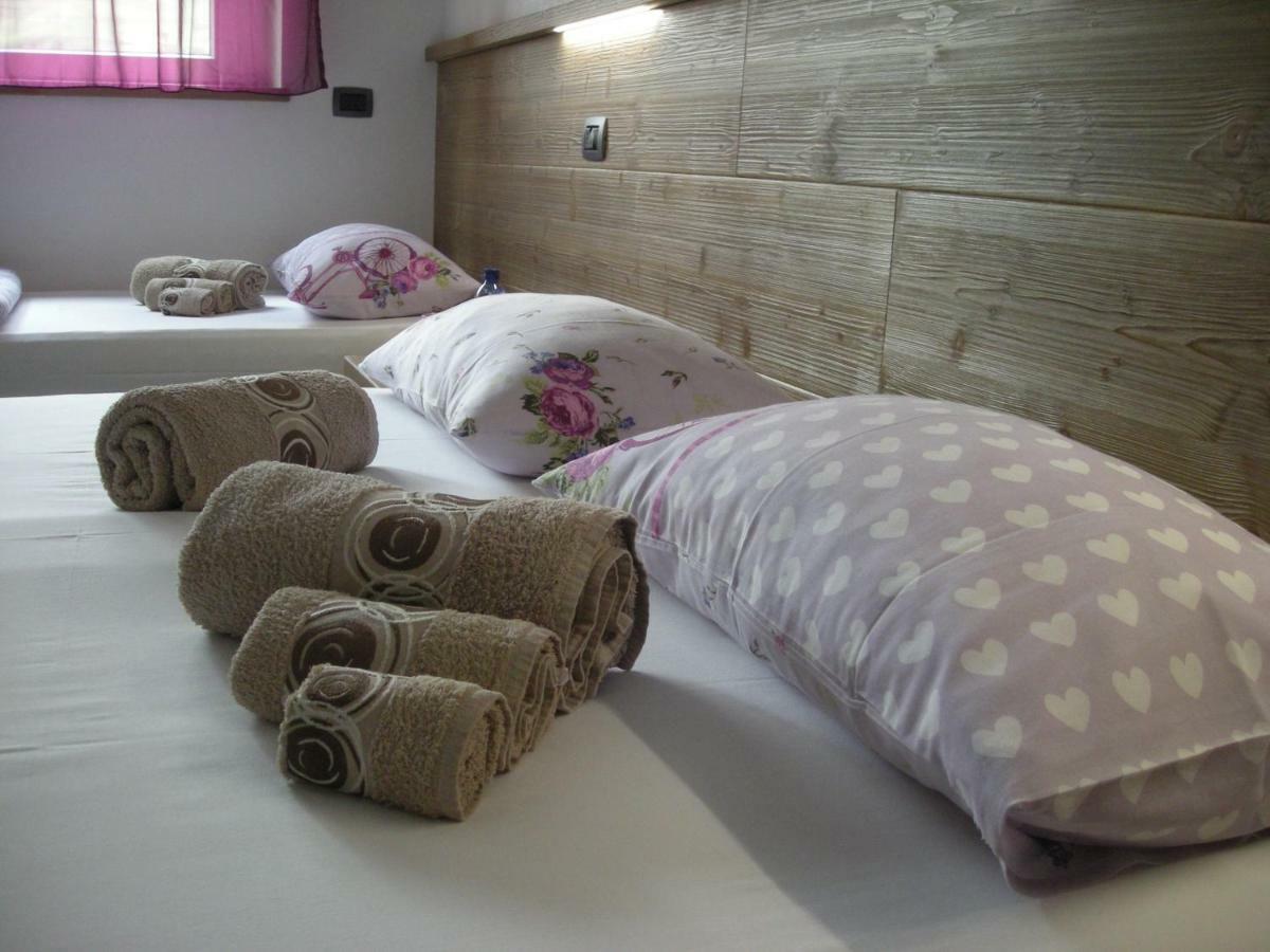 B&B Il Crocevia เตโญ ภายนอก รูปภาพ